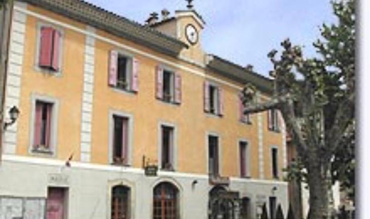 Gite Saint Pierre Le Fugeret Exterior foto